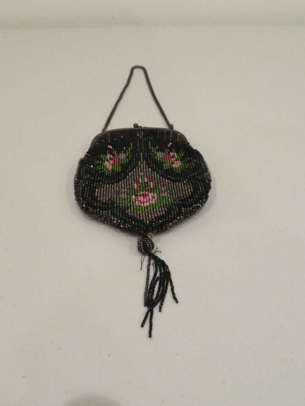 Vintage Beaded Kisslock Chain Handle Purse